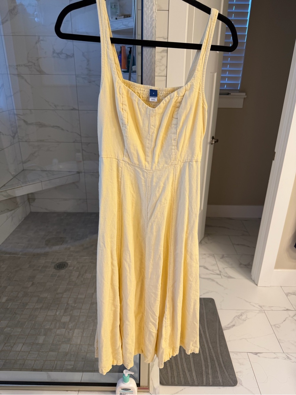 Old Navy Pale Yellow Maxi Sundress - Sleeveless Summer Dress